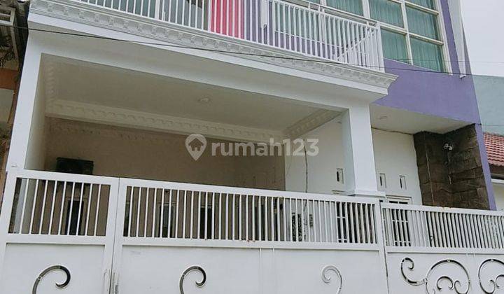 Dijual harga BU, Rumah 2 lt Jambangan 3 kamar tidur Nego 2