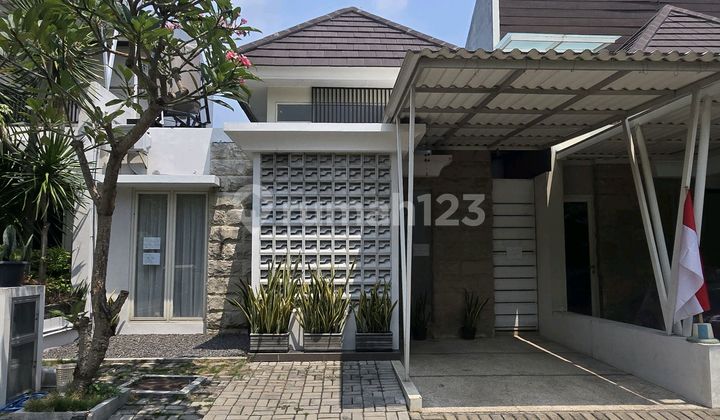 Comfortable & Well-Maintained Rental House in Sidoarjo Near Sidoarjo Toll Gate