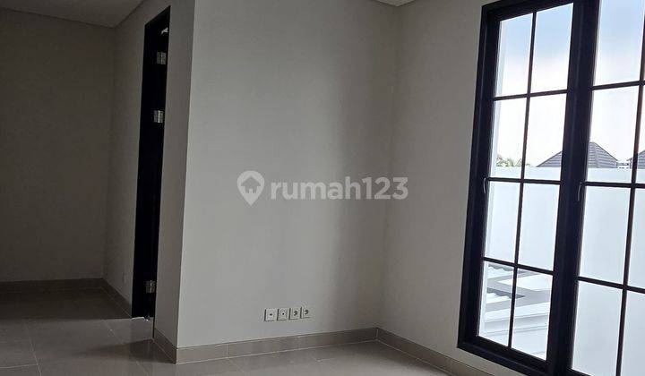 Rumah Baru 2 Lantai Lokasi Strategis Wiyung Surabaya Barat 2