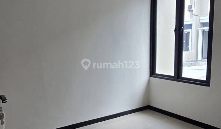 Dijual Cepat Rumah Baru 1 Lantai Gununganyar Dekat Upn 2