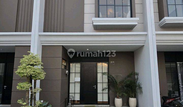 Rumah Baru Mepet Pakuwon City Mall & Kampus Its Surabaya Timur
