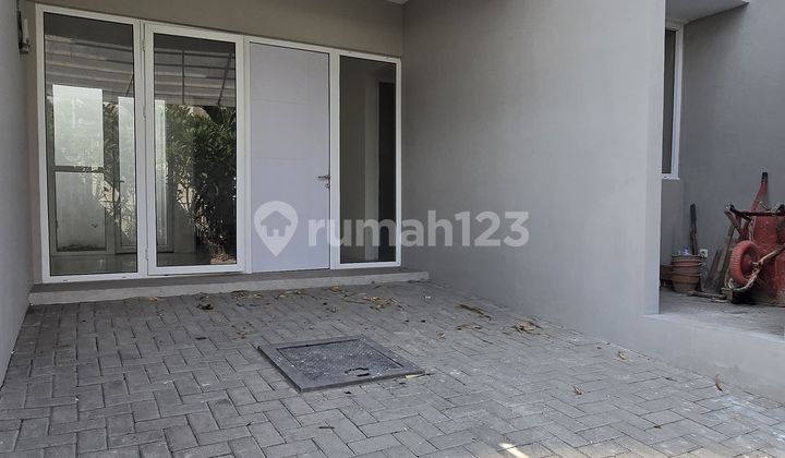 Rumah Baru Siap Huni Pojok Lebar 6 Dekat Superindo Manukan Lontar 2