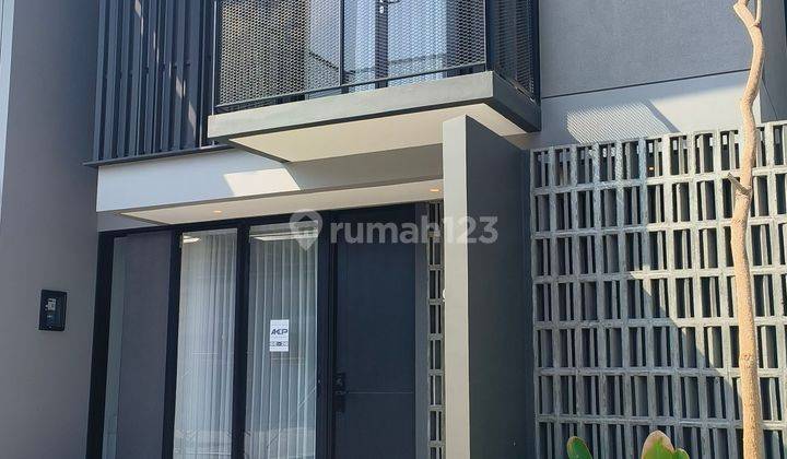 Rumah Siap Huni 2 Lantai 4 Kamar Tidur Lokasi Dekat Juanda Sby 1