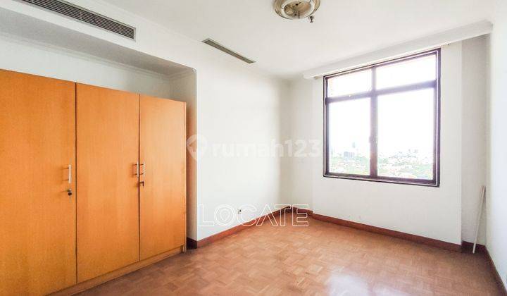 Kusuma Candra For Sale 3 BR Non furnished 4