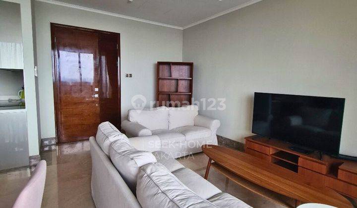 District 8 Senopati For Rent 2 BR Full Furnished At Scbd Area 1