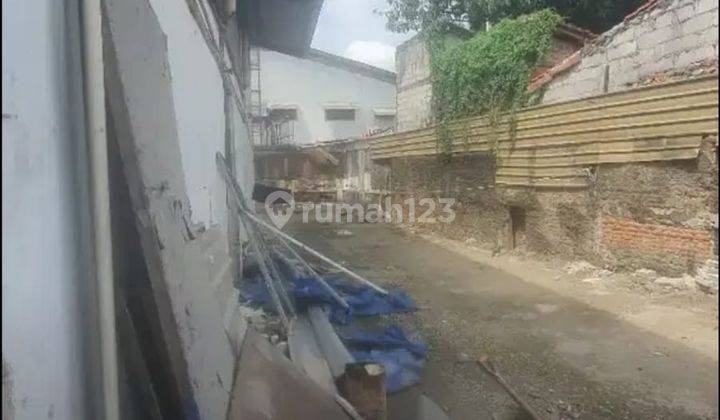 Gudang Daerah Cengkareng 8