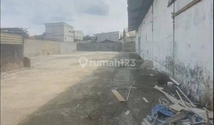 Gudang Daerah Cengkareng 9