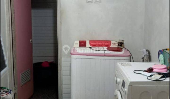 Di jual murah Rumah bersih lokasi sepatan 5
