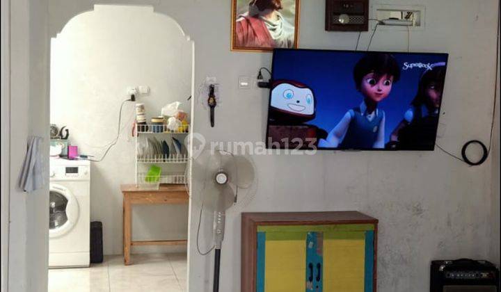 Di jual murah Rumah bersih lokasi sepatan 6