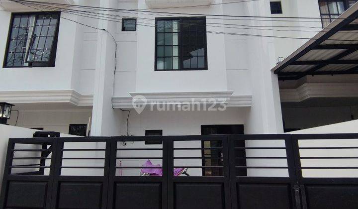 Rumah Ready Stock Dekat Stasiun Lrt Cibubur Kelapa Dua Wetan Ciracas Jakarta Timur  1