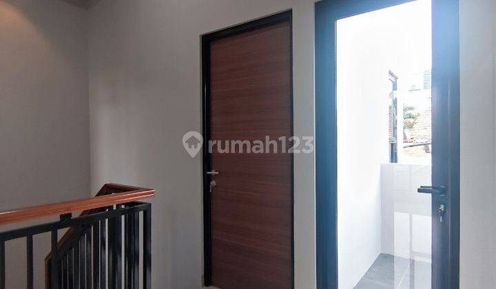 Rumah Cluster Free Biaya Akses 2 Mobil di Jagakarsa Jakarta Selatan  2