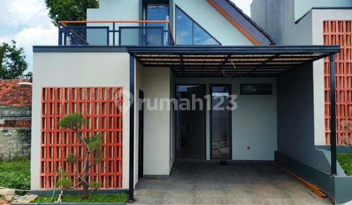 Rumah Free All Biaya Dekat Pintu Tol Desari Pancoran Mas Depok 1