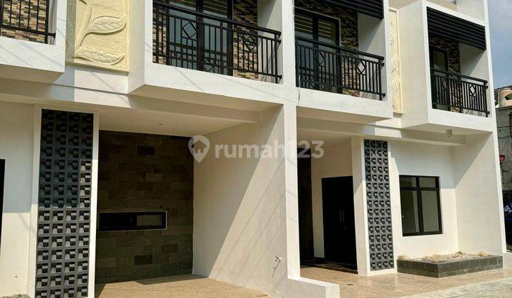 Rumah Cluster Ready Stock Strategis di Pangkalan Jati Cinere Depok 1