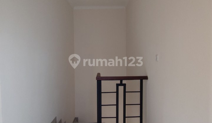 Cluster House with No Fees Near LRT Cibubur Cimanggis Depok