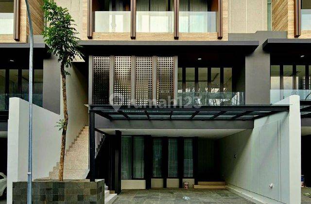 Rumah Secondary Fully Furnished Dalam Exclusive Townhouse Berlokasi Strategis di Andara 1