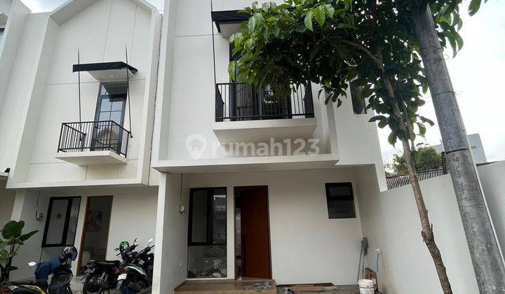 Rumah Dalam Cluster Cirendeu Dekat Cinere Lebak Bulus 2