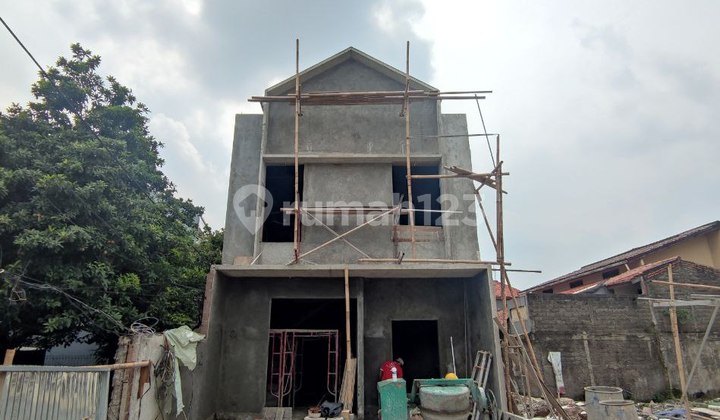 Rumah Ready Stock DP 0% Free Biaya Murah Kalisari Jakarta Timur 2