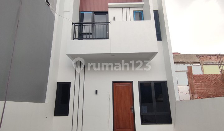 Rumah Murah Bata Merah Dekat Mall Graha Cijantung Jakarta Timur 2