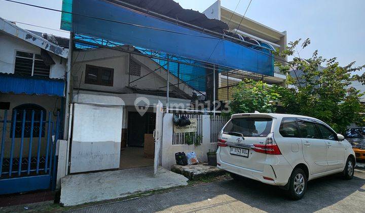 Disewakan Rumah 2.lantai 1
