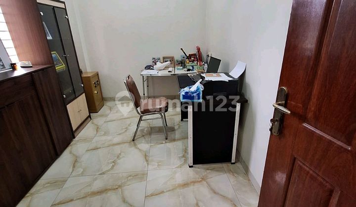 Dijual.rumah.bisa Usaha Depan Jalan