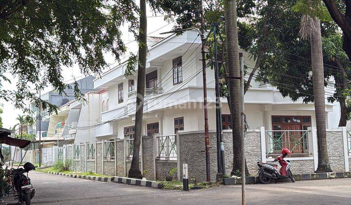 Disewakan Rumah Luas 1