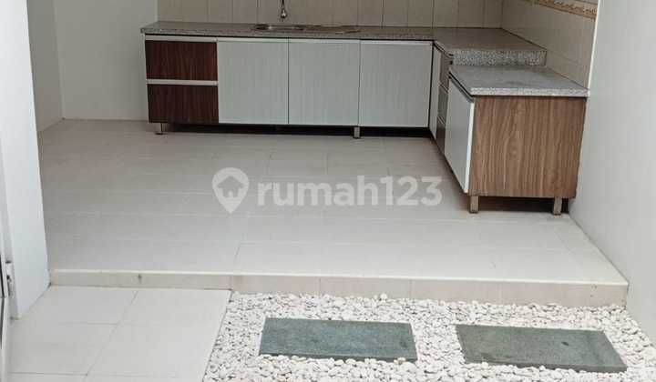 Two-Story Houses in Favorite Cluster Near Kota Wisata Mall 2