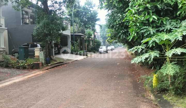 2-Story House Ready to Use Near Hospital & Toll Road in Kota Wisata 2