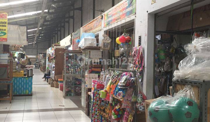Ruko Didalam Pasar Siap Pakai Di Kota Wisata 11