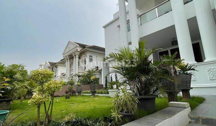 Rumah Mewah Swimming Pool 2 Lt Di Legenda Wisata 2