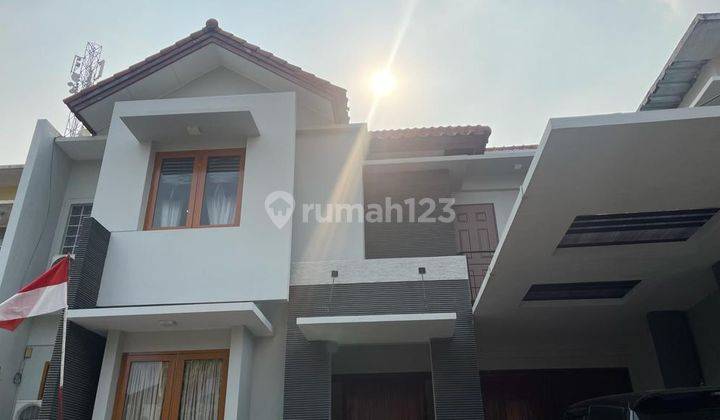 Rumah 2 Lantai Water Torent Dikluster Favorite Kota Wisata 1