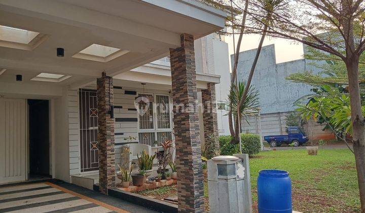 Rumah Hook Asri Semi Furnished Di Kluster Favorite Kota Wisata 2