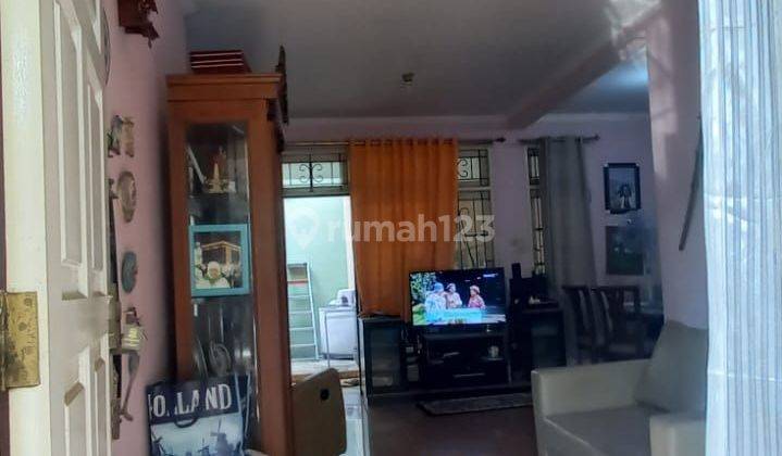 Rumah 2 lantai Cluster Favorit di Kota Wisata 2