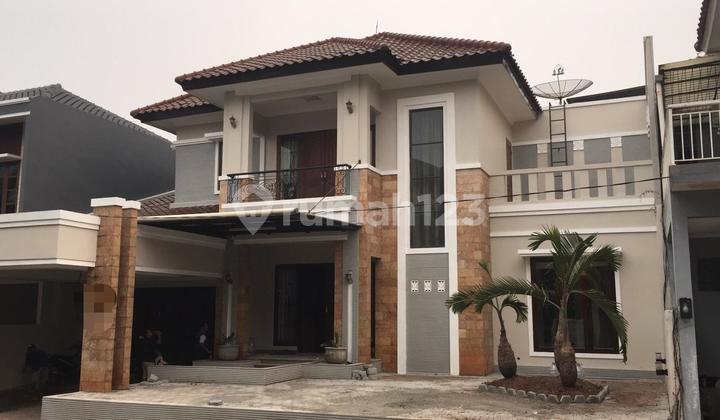 Rumah 2 Lantai Dekat Pintu Toll Dan Krl Di Sriwedari