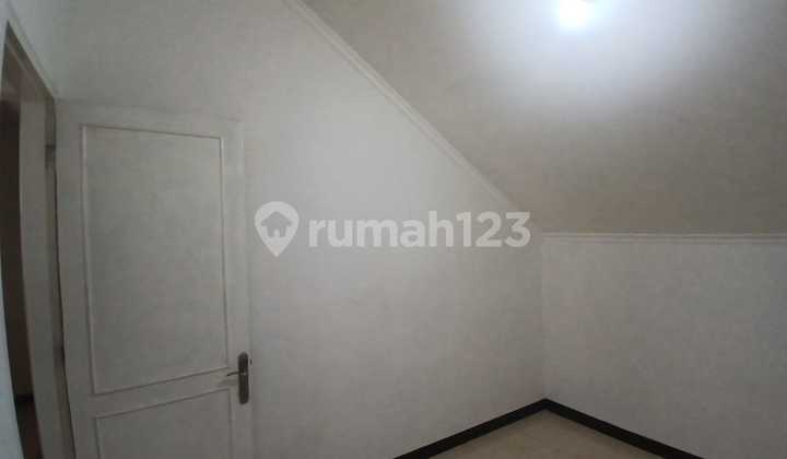 Rumah Minimalis Unfurnish Siap Huni Di Legenda Wisata 2