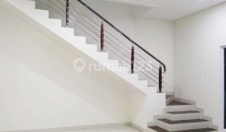 Diponegoro Park Lippo Karawaci Central In Front of the Park 2