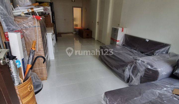 Town House Taman Ayu Lippo Karawaci  2