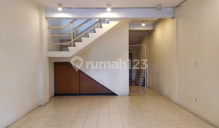 Ruko di Ruko Asiatic Lippo Karawaci, Tangerang
