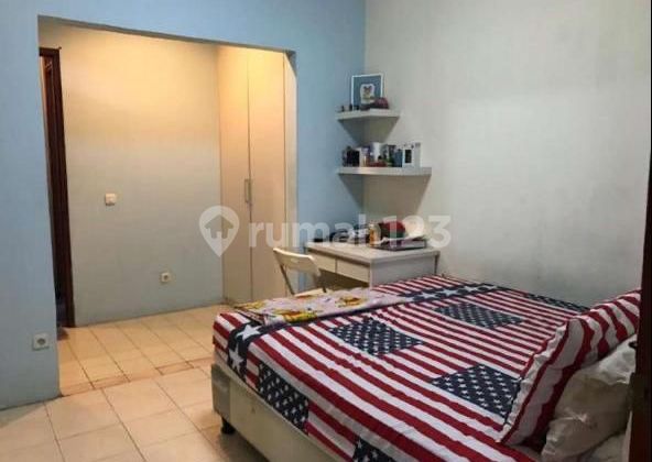 House in Taman Bukit Chedi, Lippo Karawaci, Tangerang 2