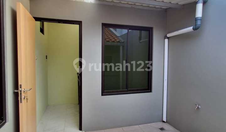 For sale fast, Move-in ready house, TAMAN PARAHYANGAN, West Lippo Karawaci. 2