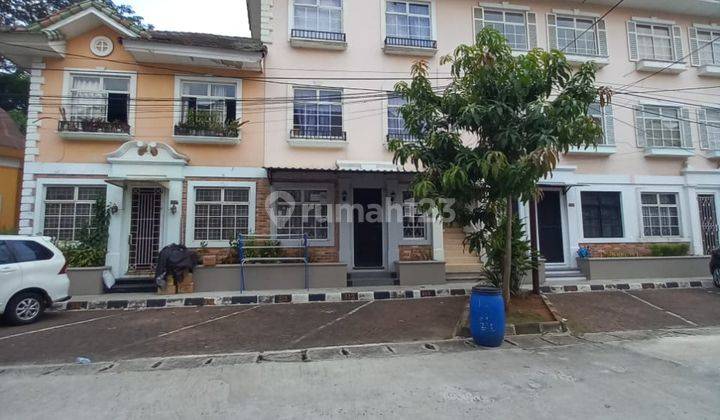 Rumah di Townhouse Taman Elok
lippo Karawaci Central
, Tangerang 1