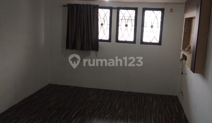 Disewakan Cepat Rumah Taman Parahyangan Lippo Karawaci Barat Disewakan Cepat Rumah Taman Parahyangan Lippo Karawaci Barat