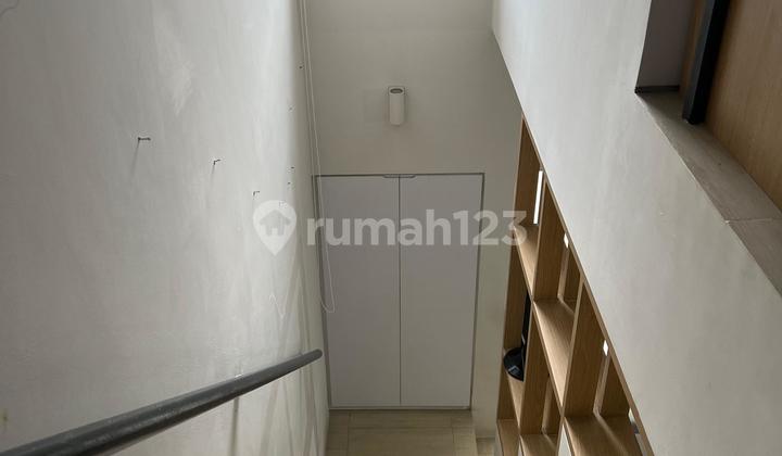 House in Invensihaus R, Tabebuya Bsd, Tangerang, Tangerang