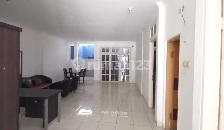 Rumah di Taman Bromo Lippo Karawaci, Tangerang 2