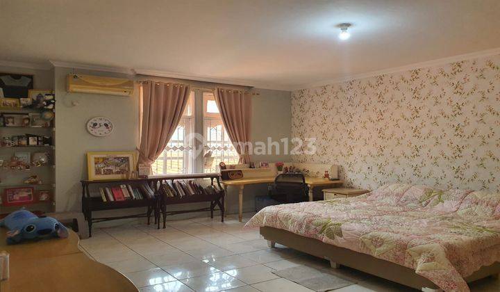  Rumah Semi Furnished SHM - Sertifikat Hak Milik di Taman Kedoya Permai, Kedoya 2