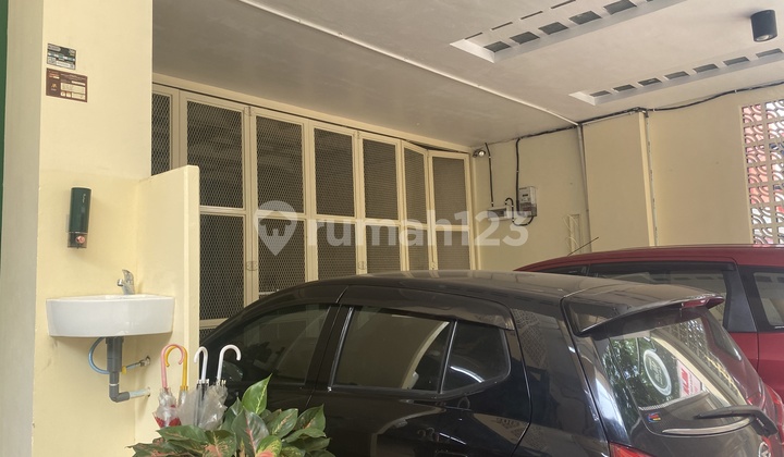 Ruang-usaha Dan Rumah Di Kelapa Gading Ruang-usaha Dan Rumah Di Kelapa Gading