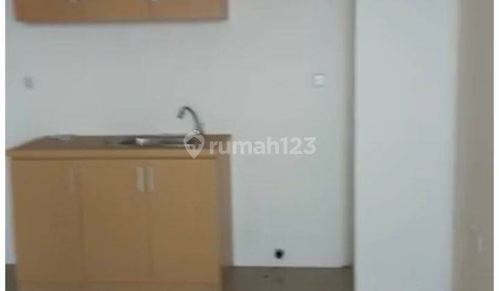  Apartemen The Park Residence 2 Kamar Tidur Unfurnished Baru 2