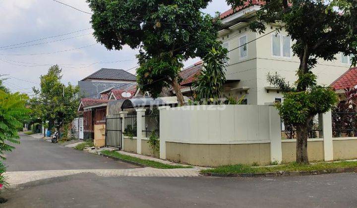  Rumah Semi Furnished Bagus SHM - Sertifikat Hak Milik di Serpong Villa Melati Mas 2