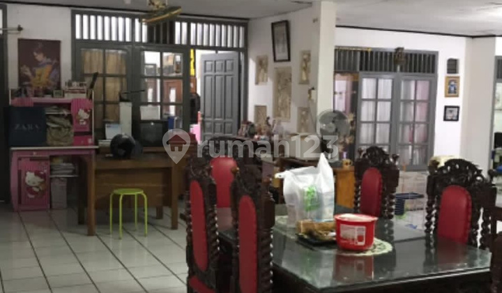  Rumah Semi Furnished SHM - Sertifikat Hak Milik di Kayu Jati 5