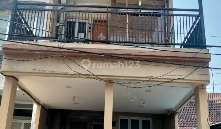  Rumah 4 Lantai Semi Furnished SHM - Sertifikat Hak Milik di Kelapa Nias, Kelapa Gading 1