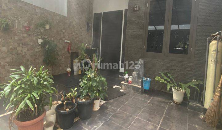  Rumah 3 Lantai Furnished Bagus SHM - Sertifikat Hak Milik di Pelepah Raya gading Harmoni, Kelapa Gading 2